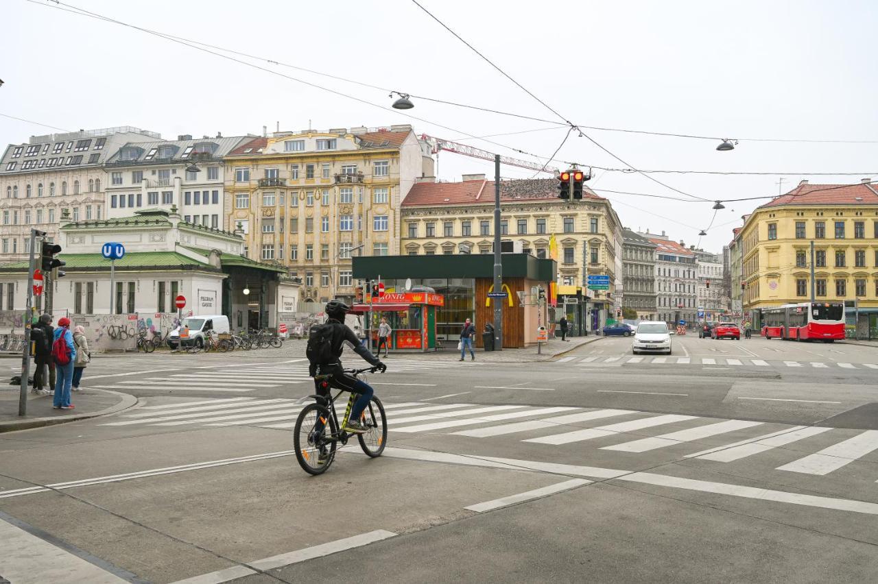 Backpacker Apartment Naschmarkt Wien Exteriör bild